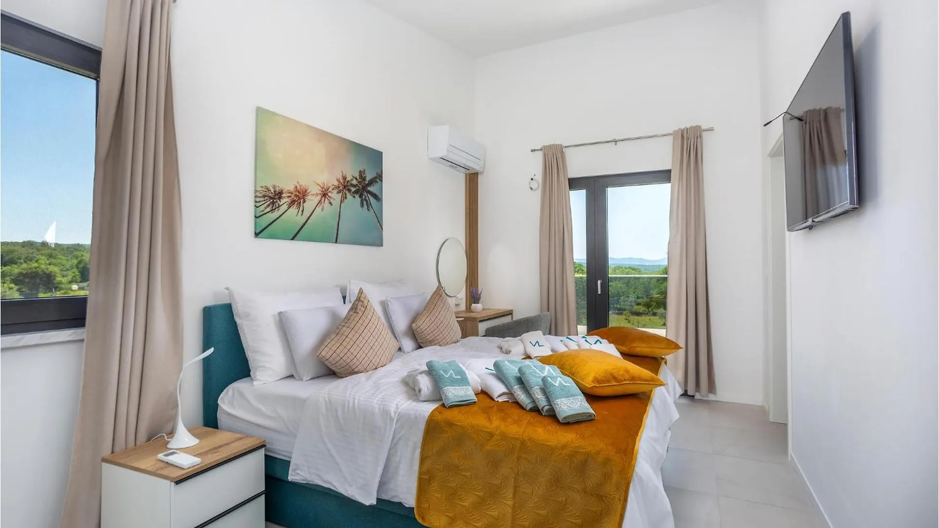 Pet Friendly Apartment In Malinska With Jacuzzi 0*,  Croatia